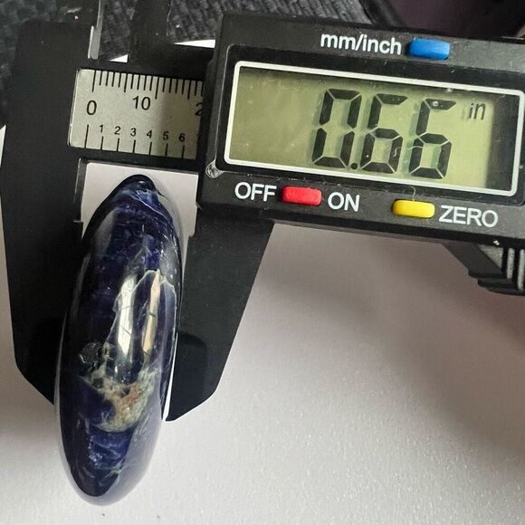 Sodalite Crystal Moon Carving (#2) - Picture 7 of 10